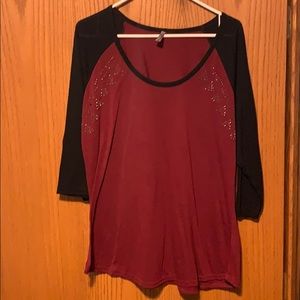 Quarter long sleeve blouse